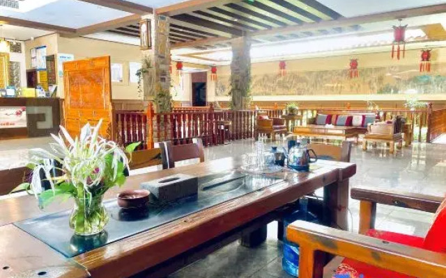 Yuanwai Inn