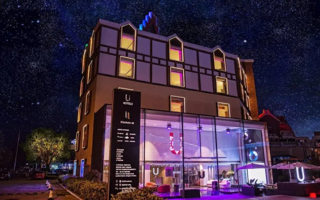 U Hotels