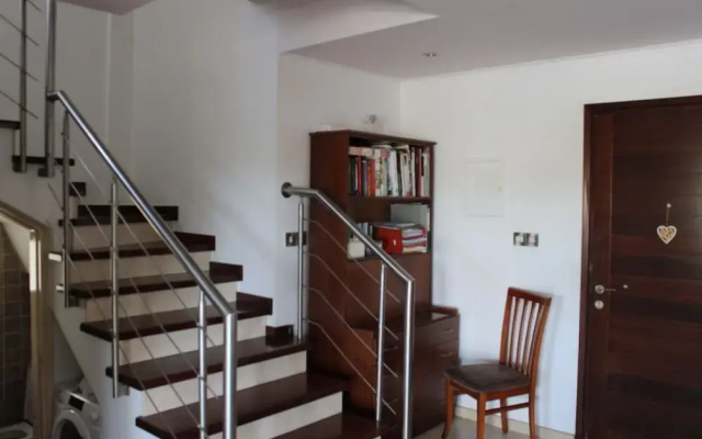 Immaculate 3-bed House in Pentakomo