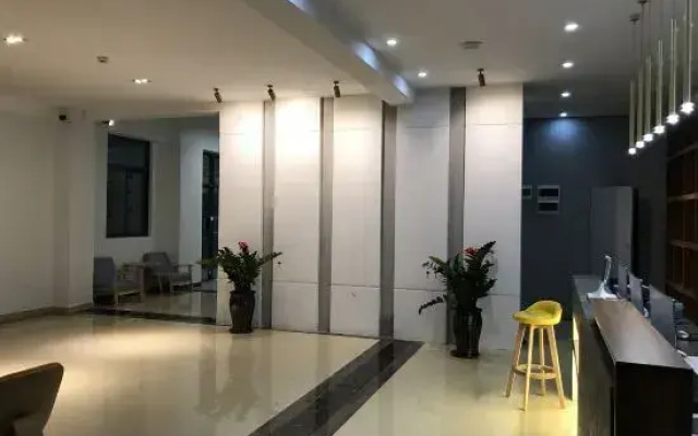 Baoting Rain Forest Time Travel Rent