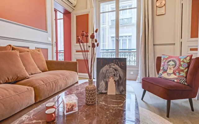The Lord Byron Suite