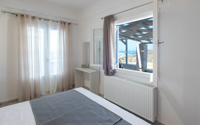 Thetis Villa in Paros