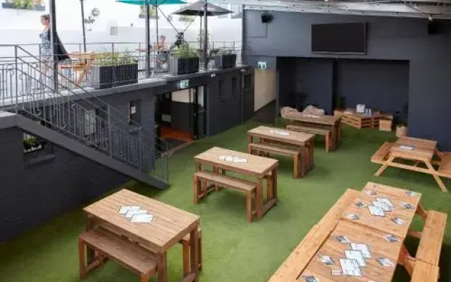Sports Garden Hotel