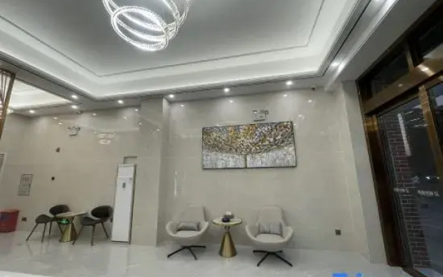 Zhaoqing Lizhi Hotel (Jinli Cultural and Sports Activity Plaza)