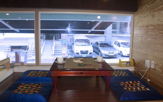 NeaRest Guesthouse in Jeonju - Hostel