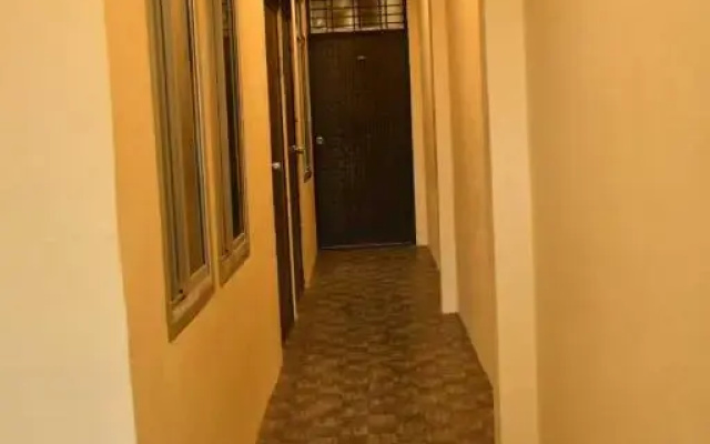Pop Stellars Hotel Club And Restorent