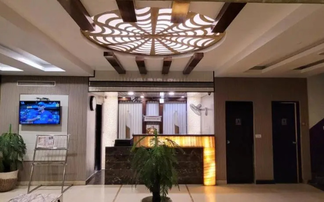 Hotel Cosmos