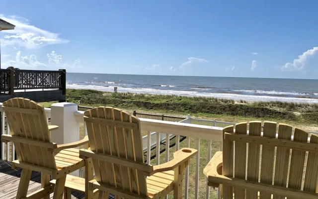 Moby Deck by RedAwning