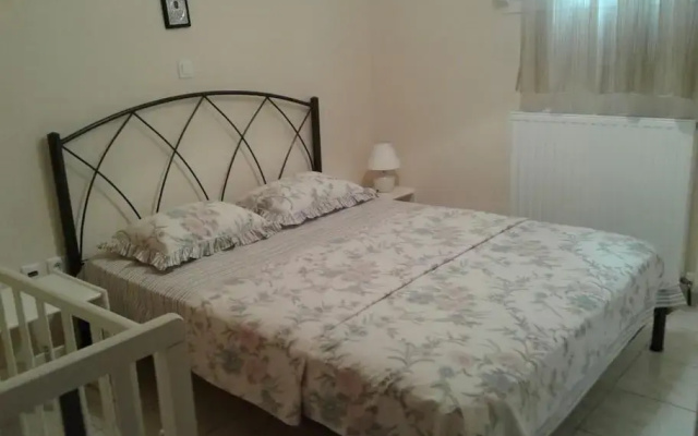 EVRIDIKI Home 50m from the beach