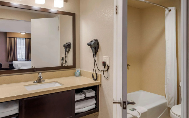 Best Western Country Inn