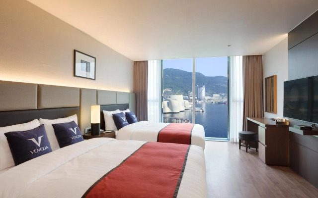 Yeosu Venezia Hotel & Suite