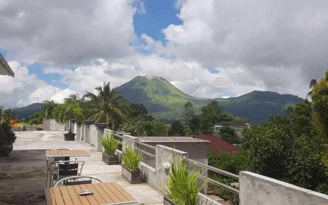 Jhoanie Hotel