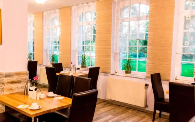 Parkhotel Altenburg