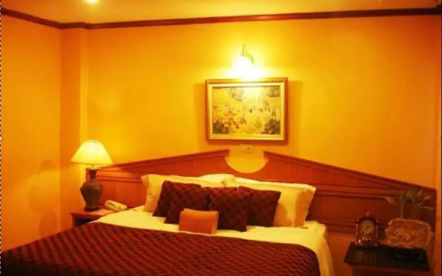 Pattana Hotel