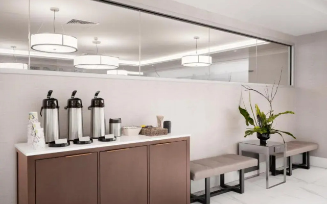 Crowne Plaza Albany - The Desmond Hotel by IHG