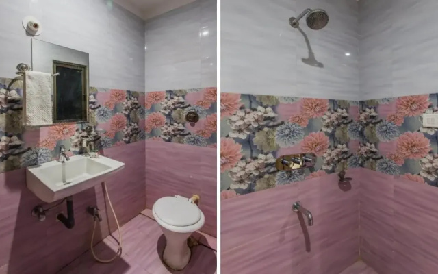 Hotel Manorama Palace By OYO Rooms