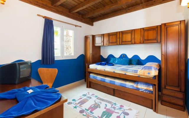 Отель BLUESEA Club Caleta Dorada