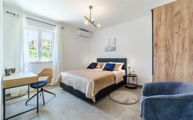 House Villa Gold