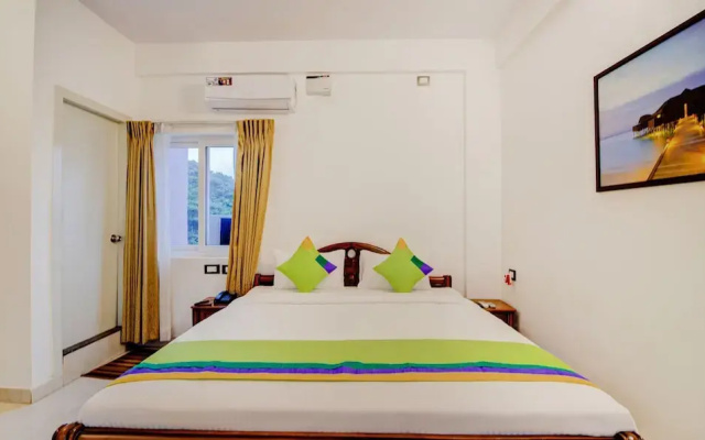Treebo Trend Saffron Suites