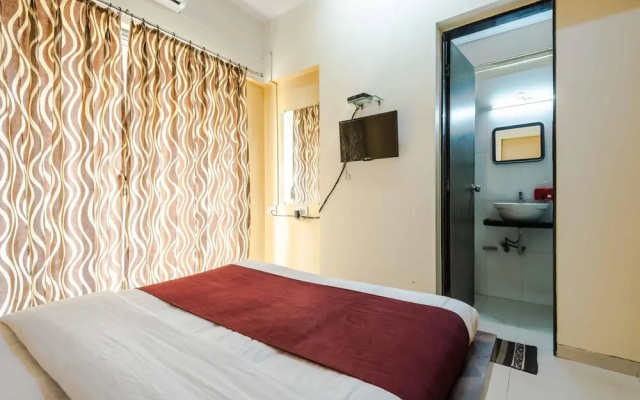 OYO 2903 Apartment Bandra East
