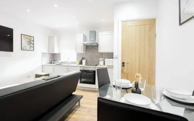 Cosy Apartment Near Leeds City Centre