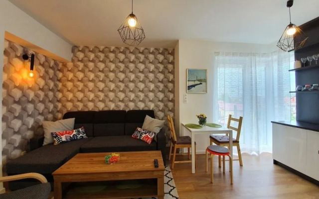 365PAM - Apartament Azure - BASEN ZEWNETRZNY, JACUZZI