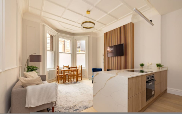 London Lovers - Newly Refurbished 2 BR in Chelsea