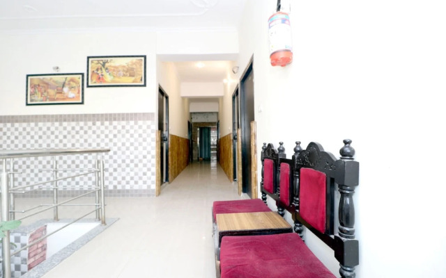 Welcome Lounge by OYO Rooms