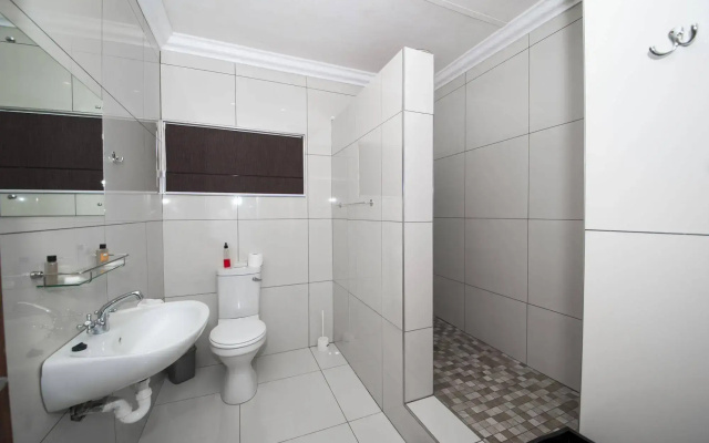 Kleinplasie Guesthouse