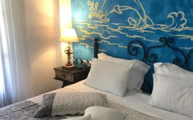 Thalassa Hotel