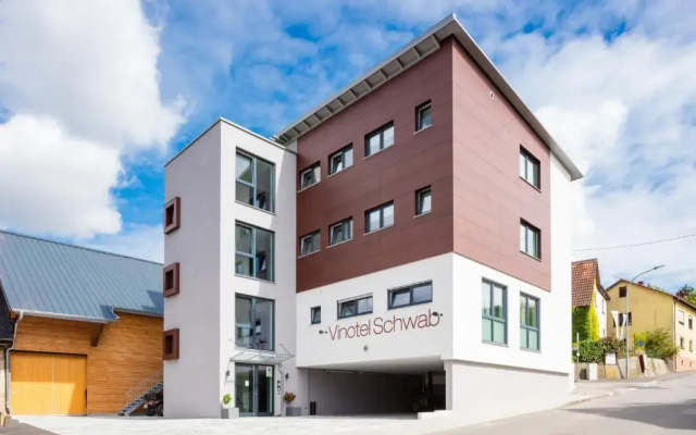 Vinotel Heinz J. Schwab