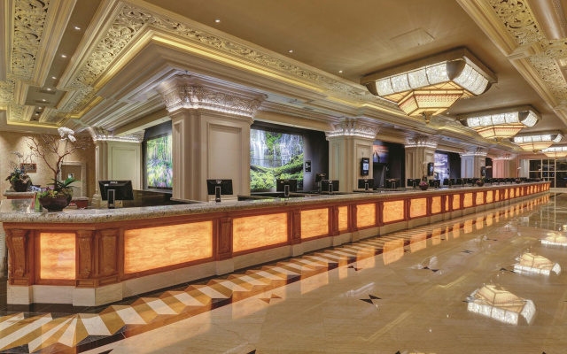Mandalay Bay Resort And Casino