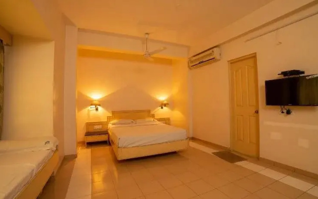 Hotel EMS Mayura