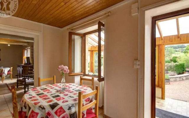 Gîte Belmont-de-la-Loire, 4 pièces, 8 personnes - FR-1-496-32