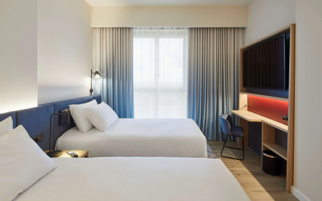 Hampton by Hilton Barcelona Fira Gran Via