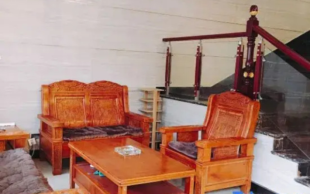 Yiduogao Hotel (Fenghua Wanda Jinzong Plaza)