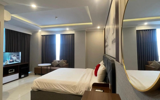 Solo Grand City Hotel