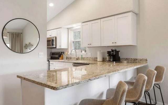 Whiskey's Hillside Retreat -holiday Hills Branson - Golf Resort