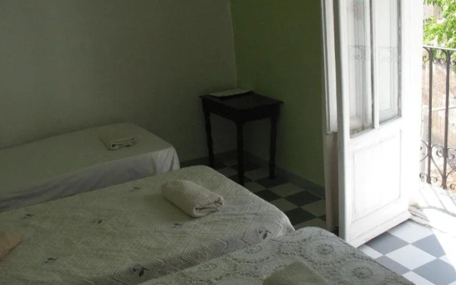 Pension El Torreon B&B