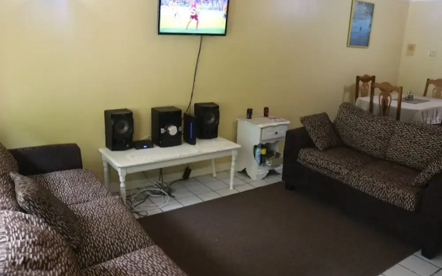 Island Suite at Hermosa Village