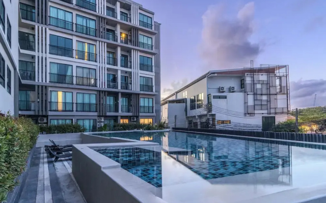 Prime spot Pool Gym Boat Ave C232