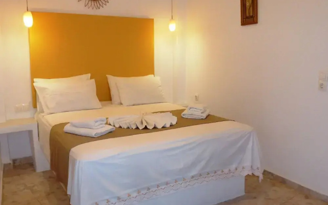 Atalos Hotel, Apartments & Suites