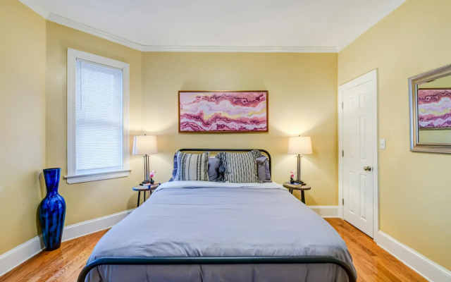 Spacious 2bd/1ba | Ashmont+Parking | 3D TOUR