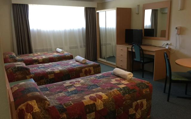 Kyah Hotel