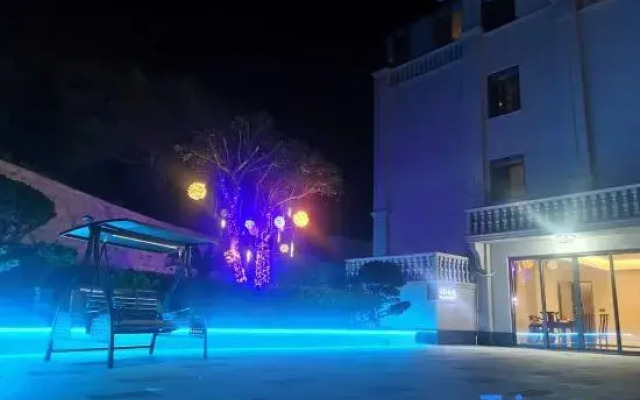 Yunyi Mountain and Sea Inn