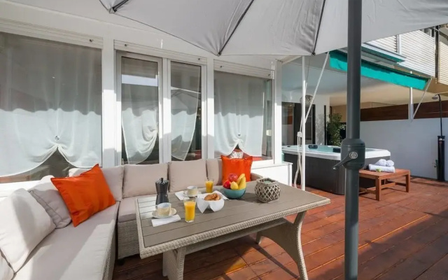 Exclusive apartment Bugenvila