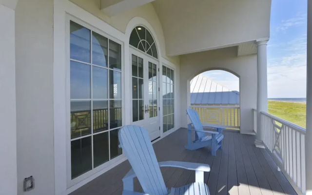 Seaside Euphoria - 4 Br Home