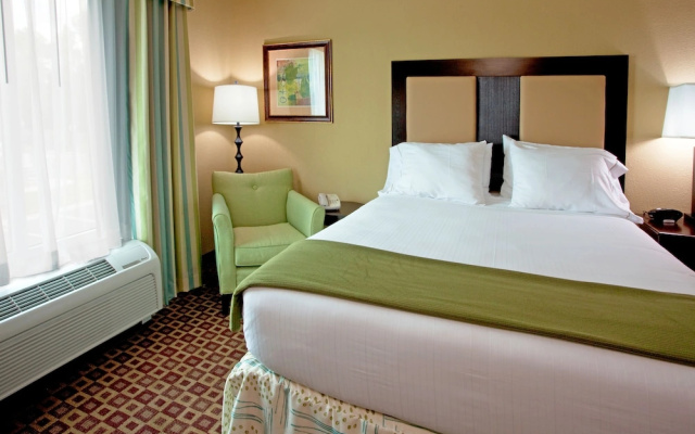 The Pier Hotel