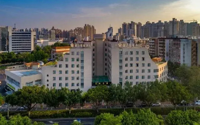 Jinjiang Metropolo Hotel Qingyuan Yingbinguan Branch