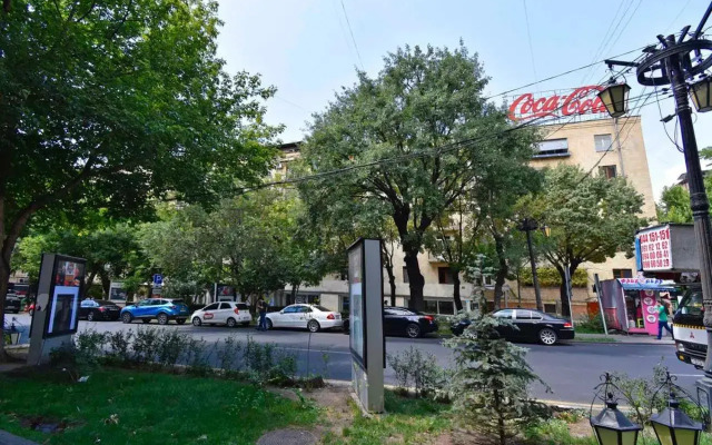 Abovyan street, 1 bedroom Beautiful Renovated, Spacious apartment AB130